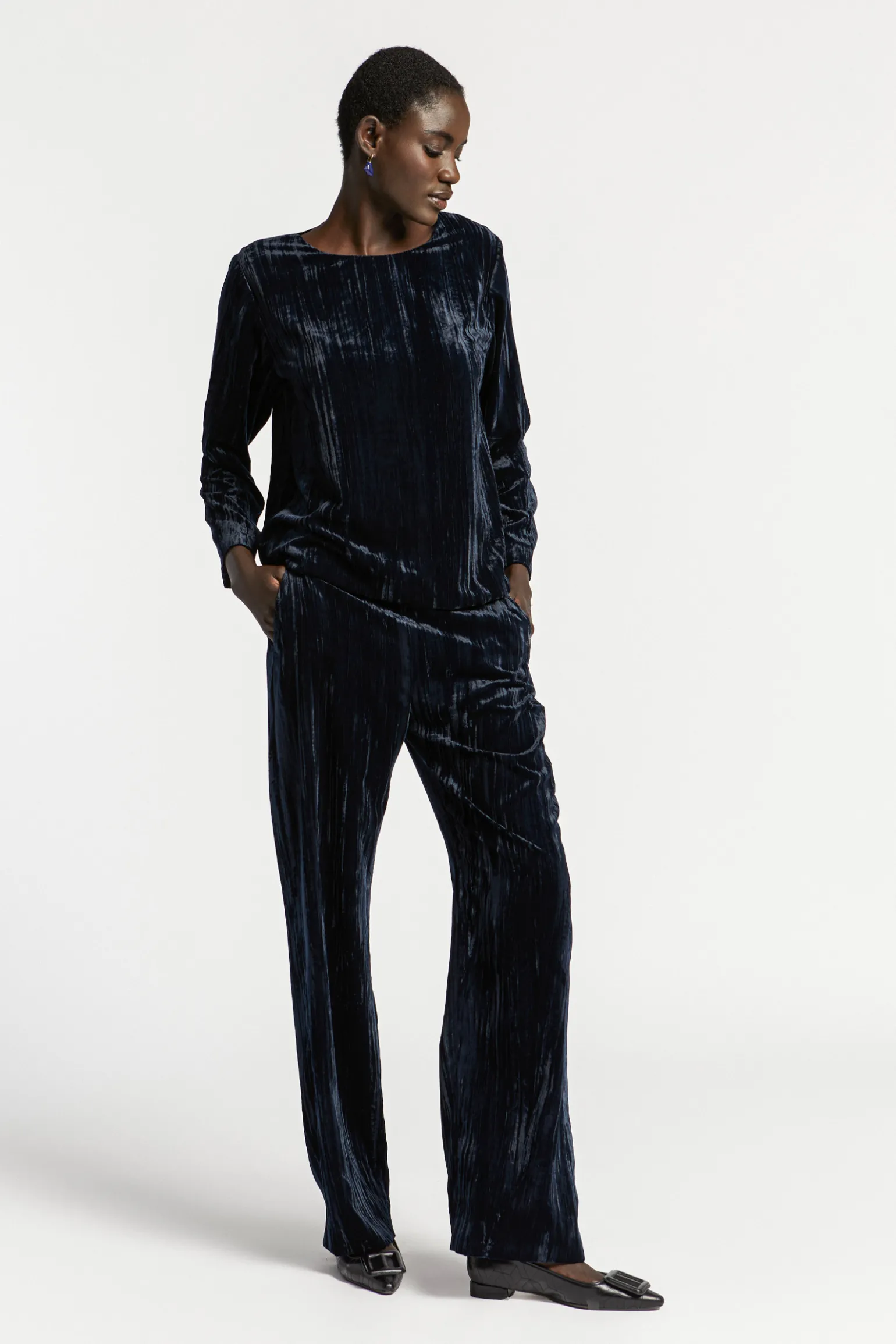 Blouse in crushed fluweel