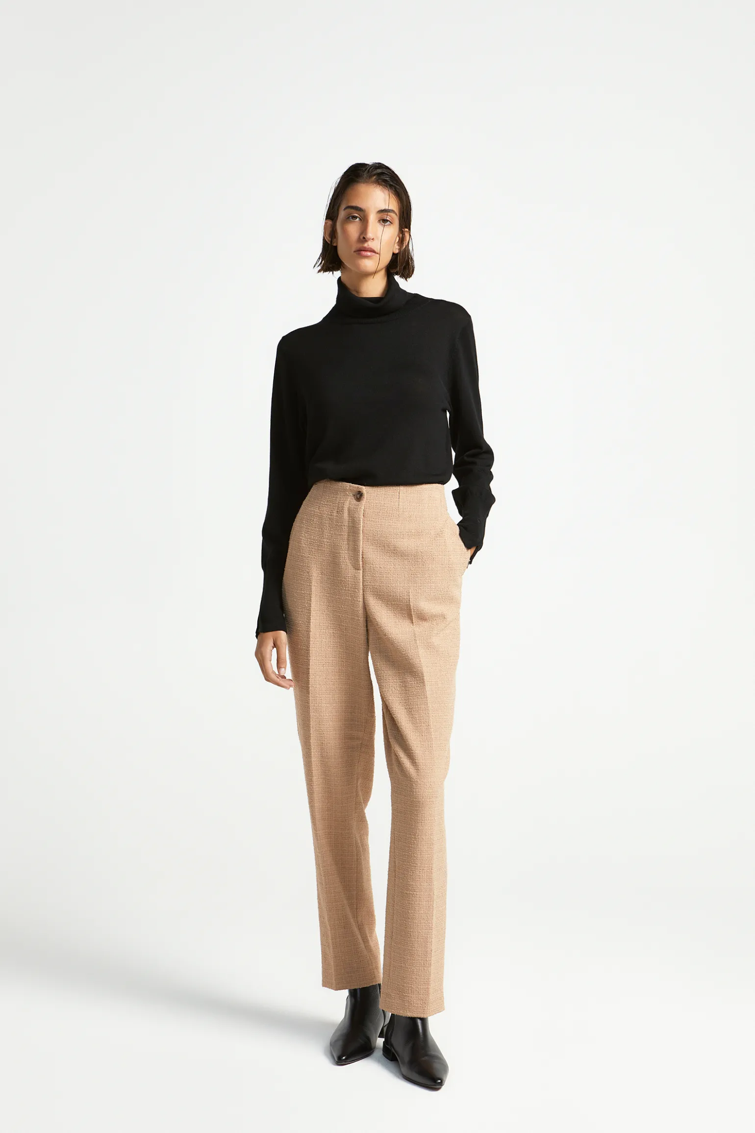 Bouclette broek met smalle pijpen