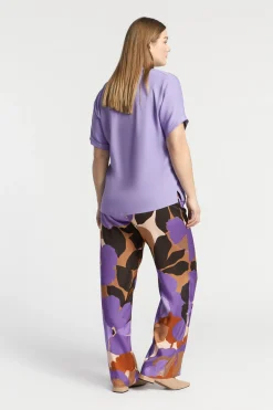 Broek met bloemenprint
