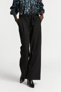 Broek met lurex