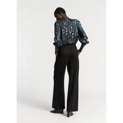 Broek met lurex