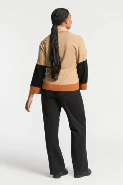Colorblock pull met V-hals
