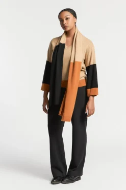 Colorblock pull met V-hals