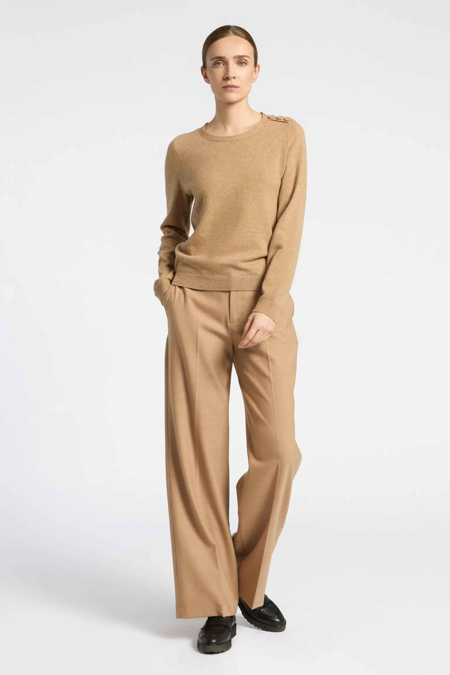 Geklede broek met wijde pijpen