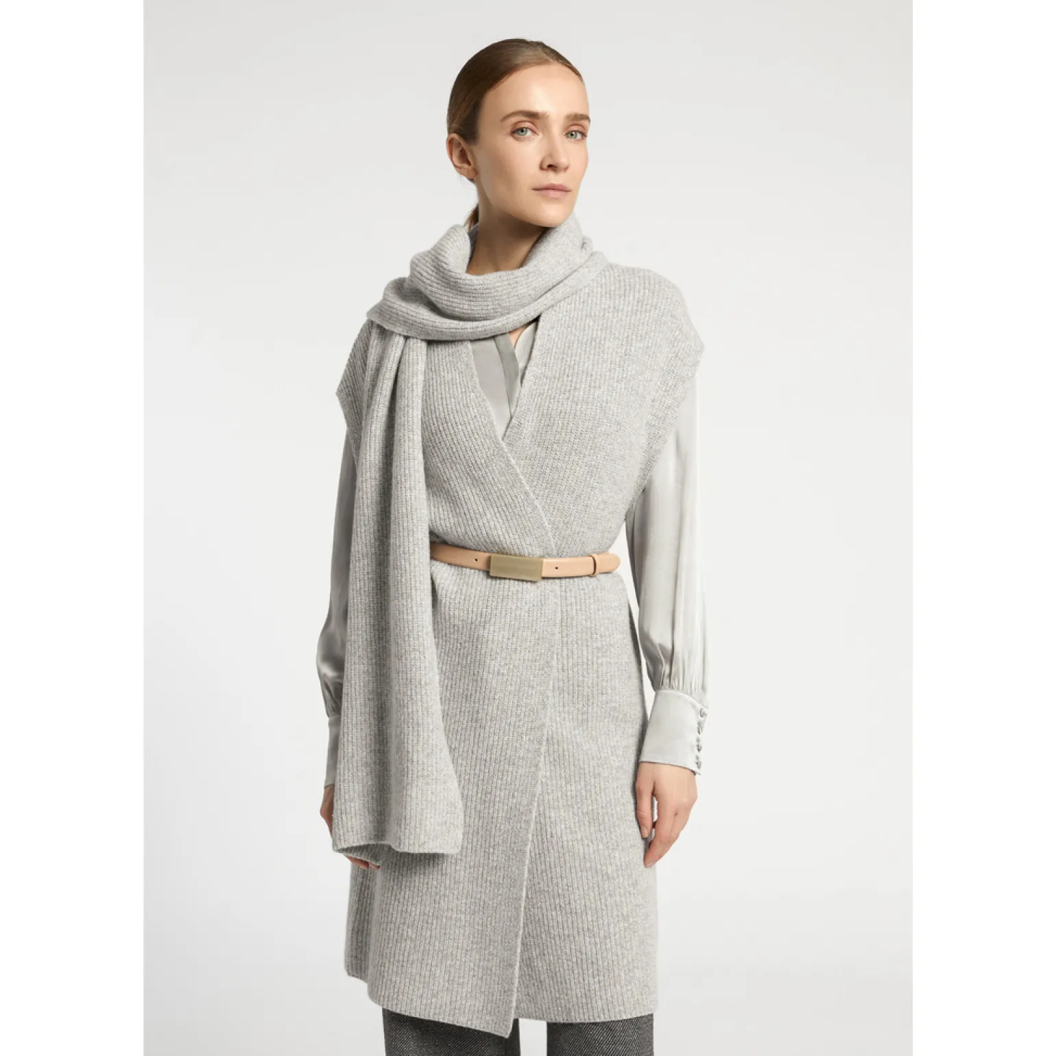 Lange mouwloze cardigan
