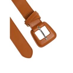 Lederen riem met afgeronde gesp