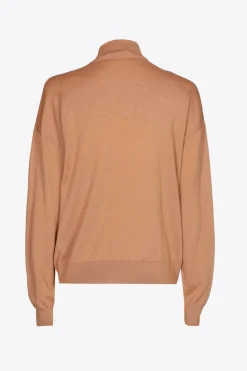 Pull met drapage-effect
