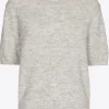 Pull met subtiele pailletten