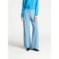 Tijdloze broek met wijde pijpen
