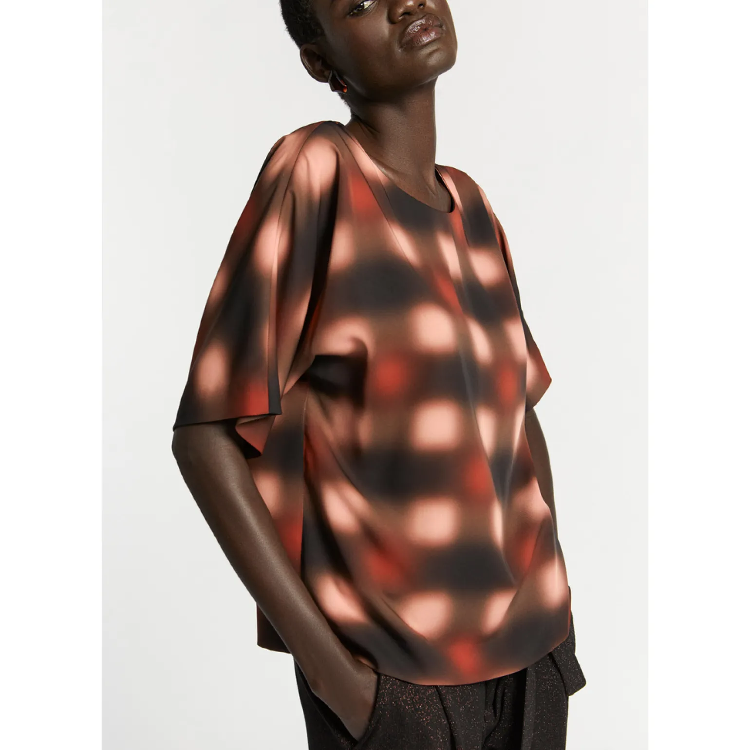 Top met blurred print