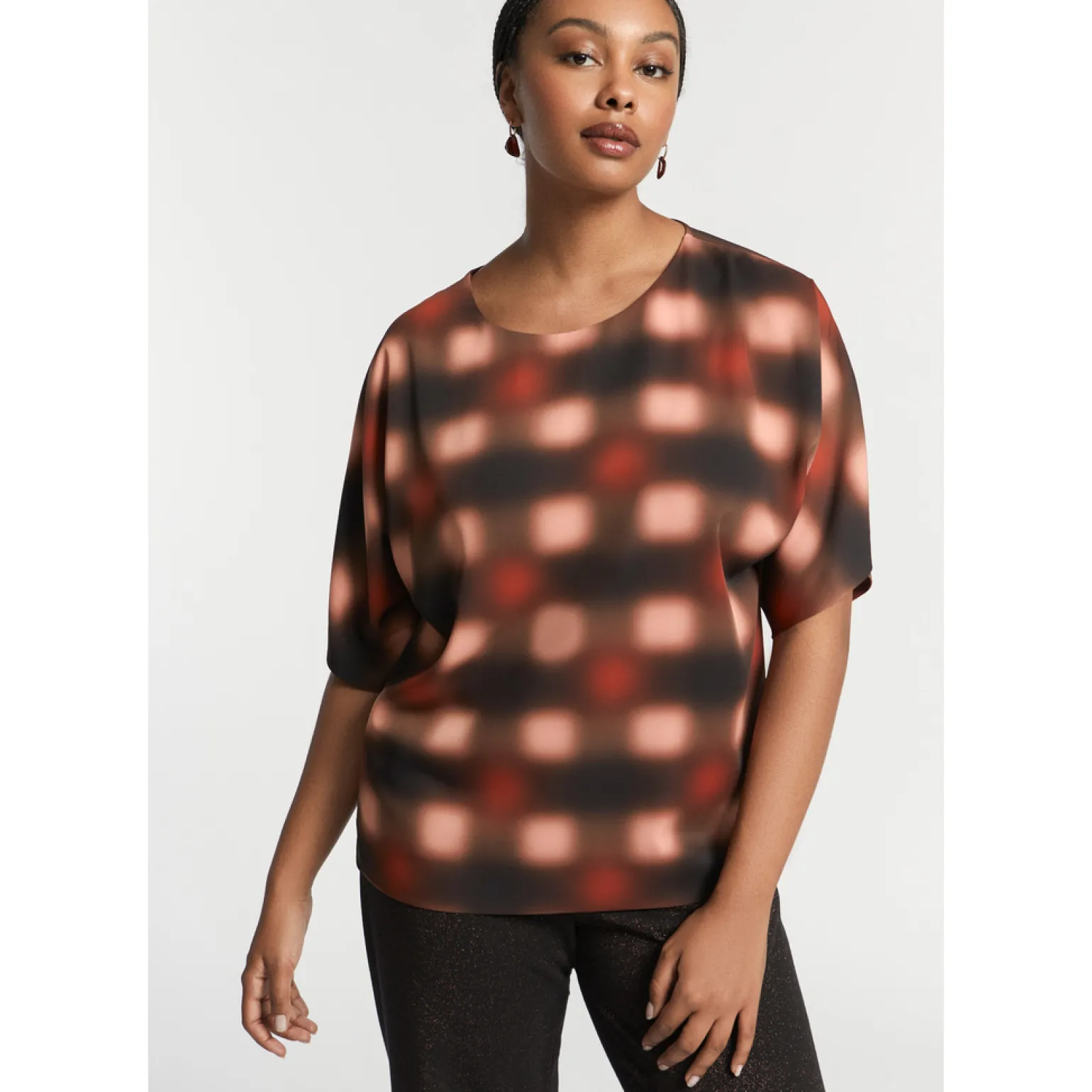 Top met blurred print