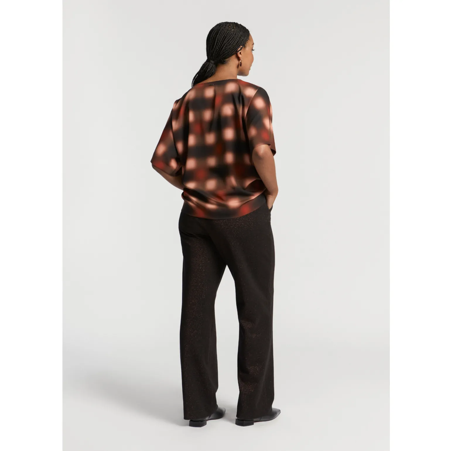Top met blurred print