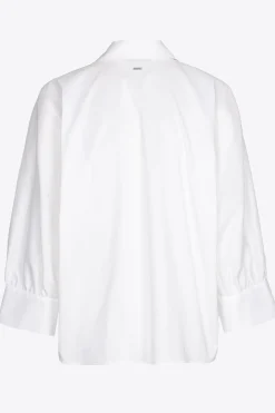 Volumineuze blouse met hemdkraag