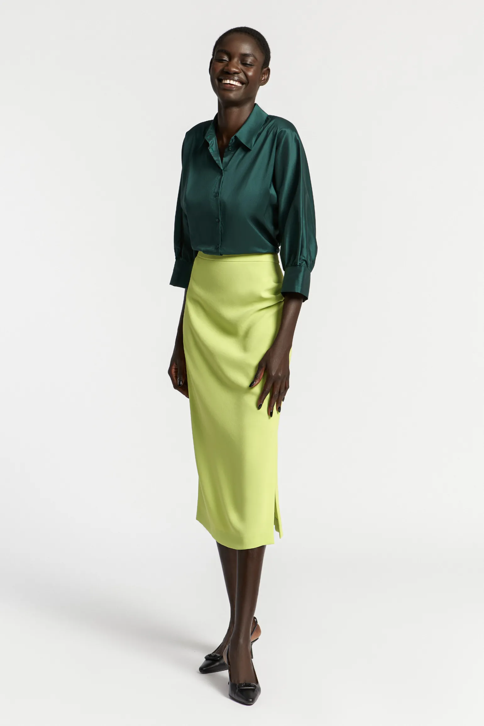 Volumineuze blouse met hemdkraag
