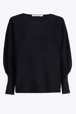 Volumineuze pull met boothals