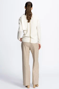 Witte cashmere trui met V-hals